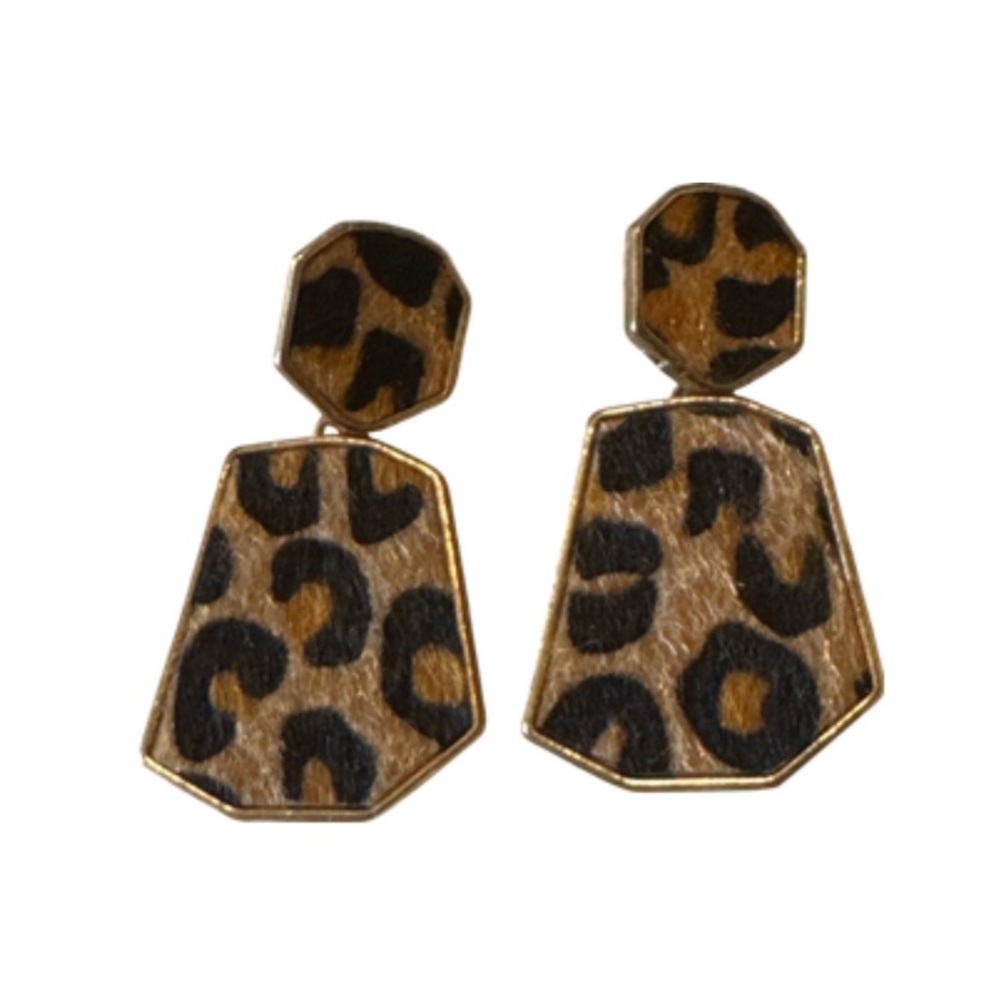 1980’s style Wild Elegance Leopard Pattern Earrings